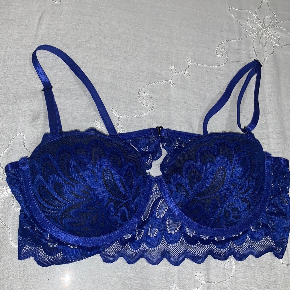 Lace bra